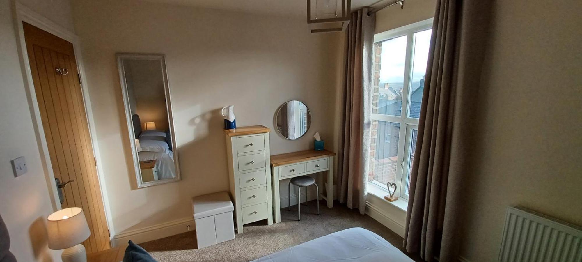 West Cliff Townhouse With Parking Villa Whitby Bagian luar foto